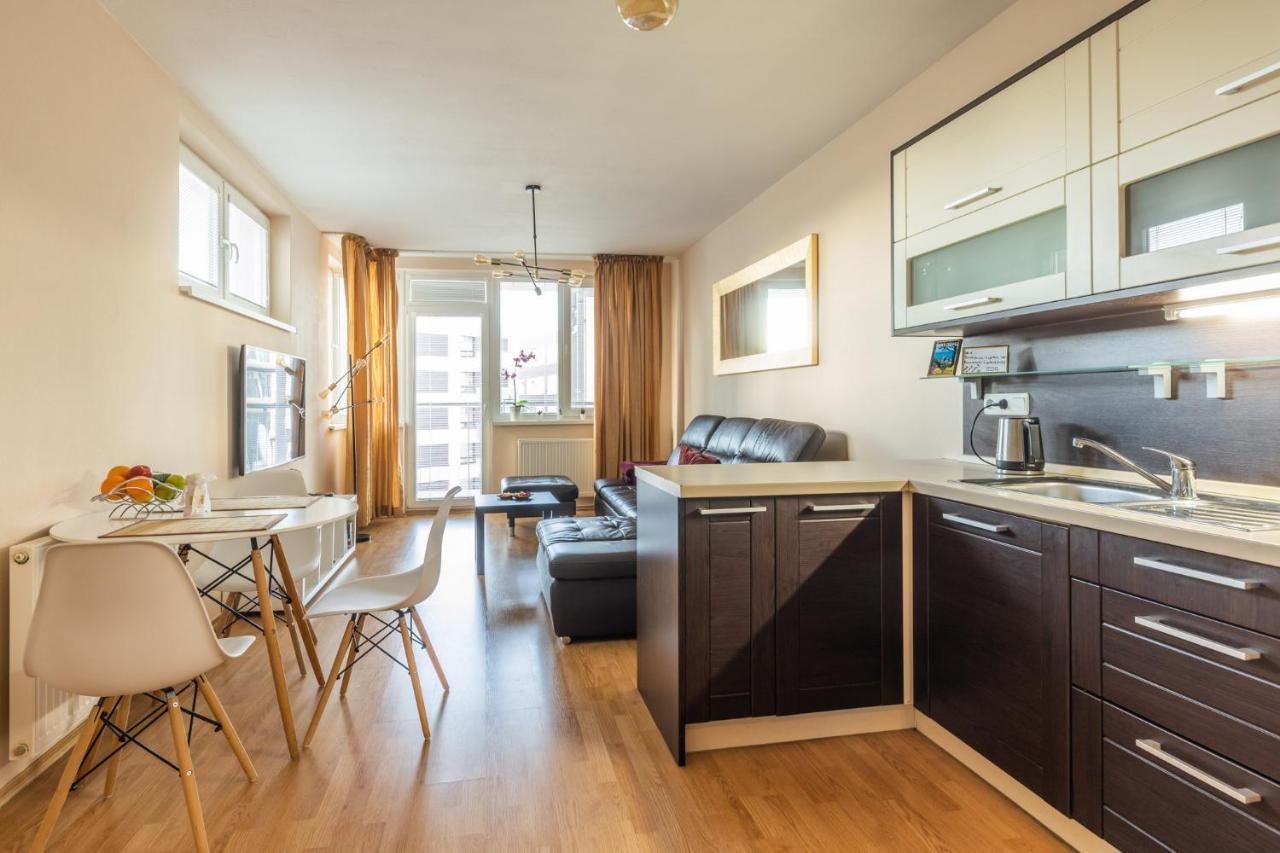 Apartmán v Aleji Bratislava Esterno foto