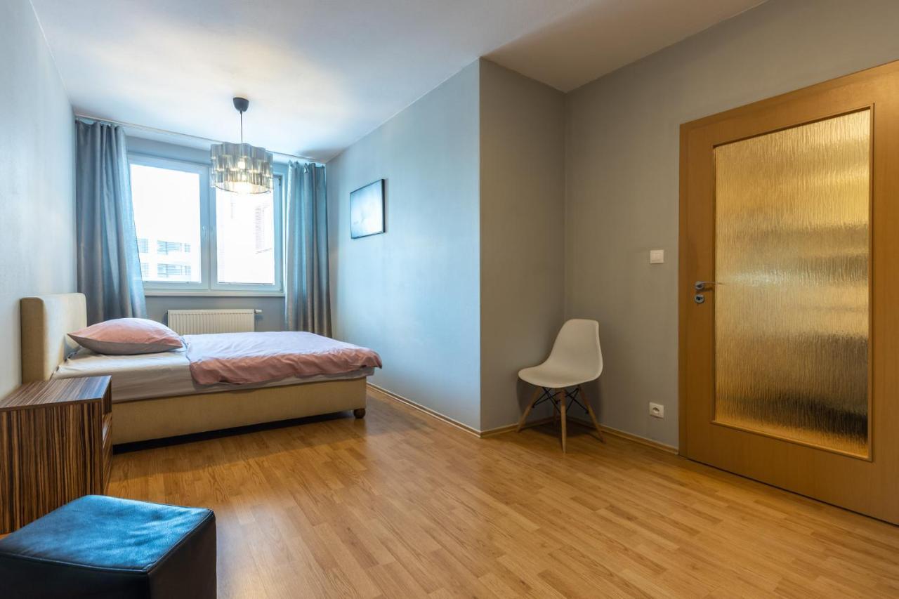 Apartmán v Aleji Bratislava Esterno foto
